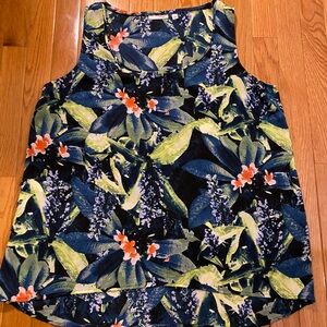 HALOGEN TANK TOP WITH LONGER BACK